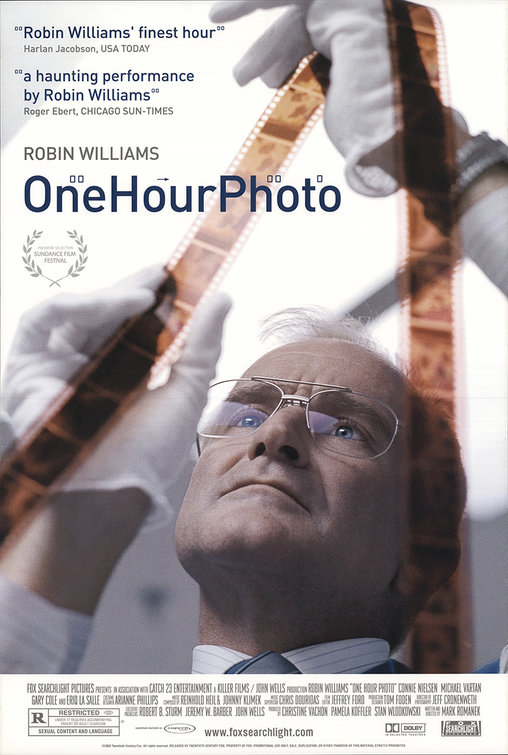 One Hour Photo Movie Poster